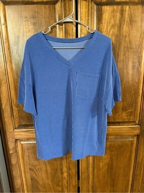 Blue Ribbed Striped V-Neck Pocket Top - Women